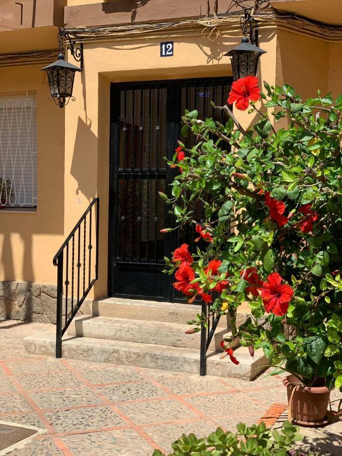 La Casa De Los Tres Amigos Sagunto Buitenkant foto